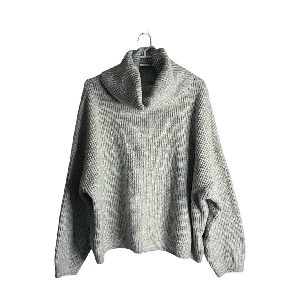 H&M Women's Gray Comfy Relaxed Fit Knit Turtleneck Sweater